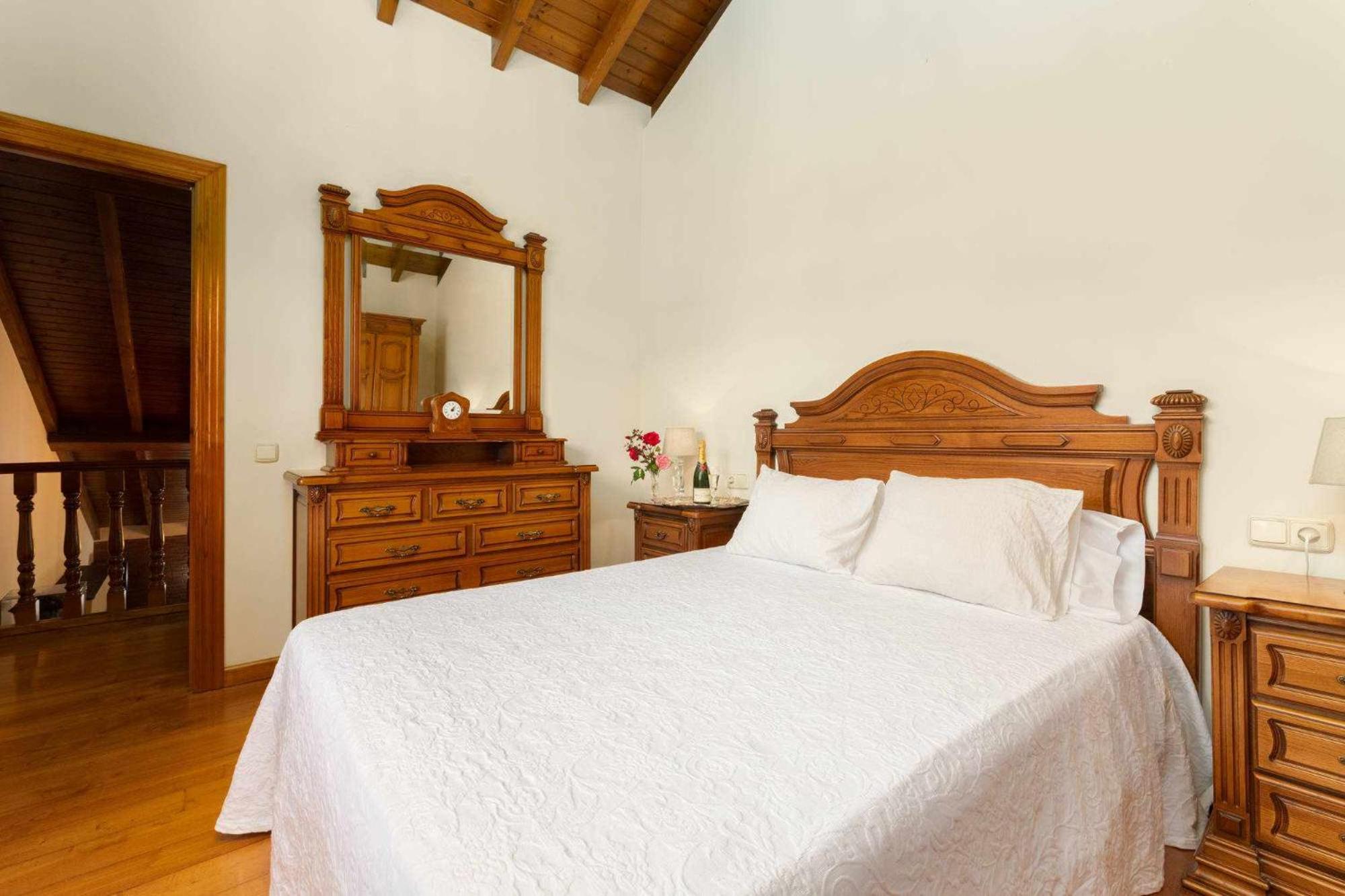 Casa En La Costa Con Wifi Jardin Y Barbacoa Guest House Llanes Luaran gambar