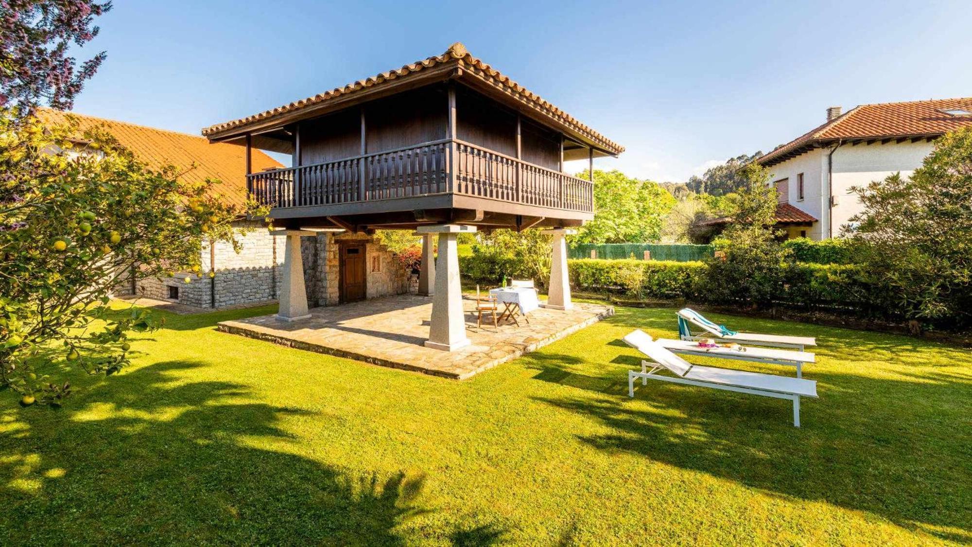 Casa En La Costa Con Wifi Jardin Y Barbacoa Guest House Llanes Luaran gambar